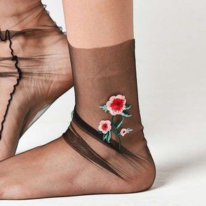 URBAN OUTFITTERS embroidered floral sheer socks